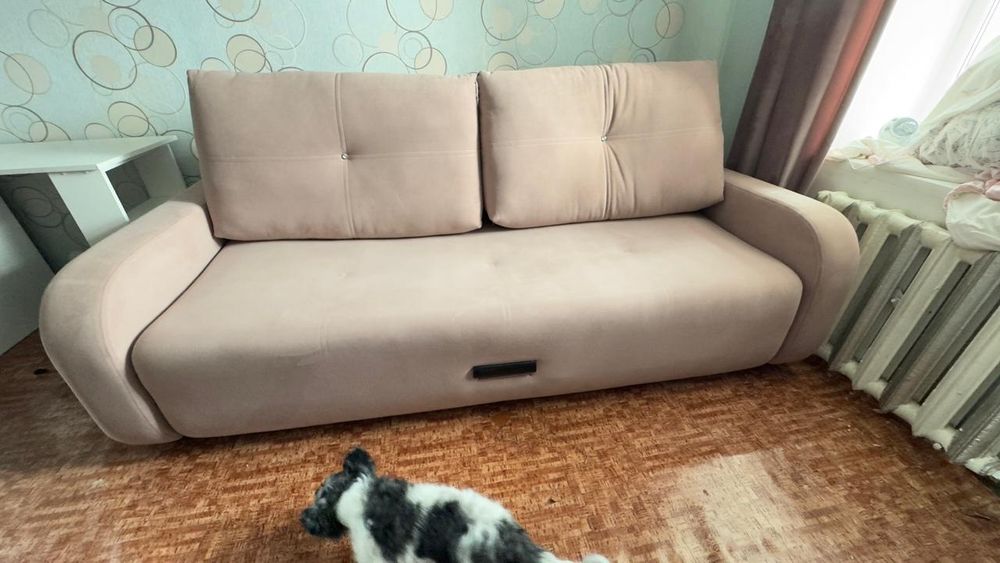 Продам   диван   б/у