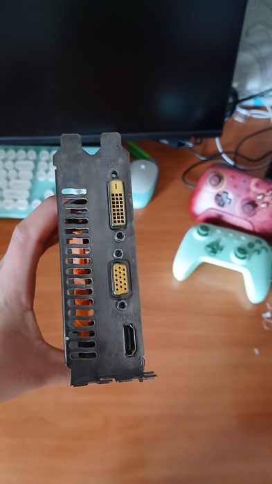 Продаётся видеокарта gtx 750ti