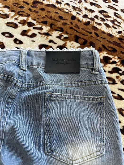 Продаю джинсы новые