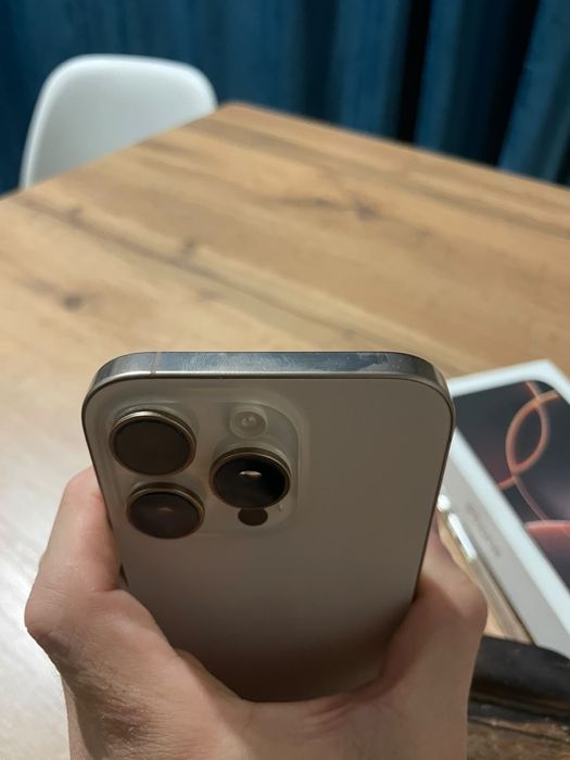 Iphone 16pro gold 512gb