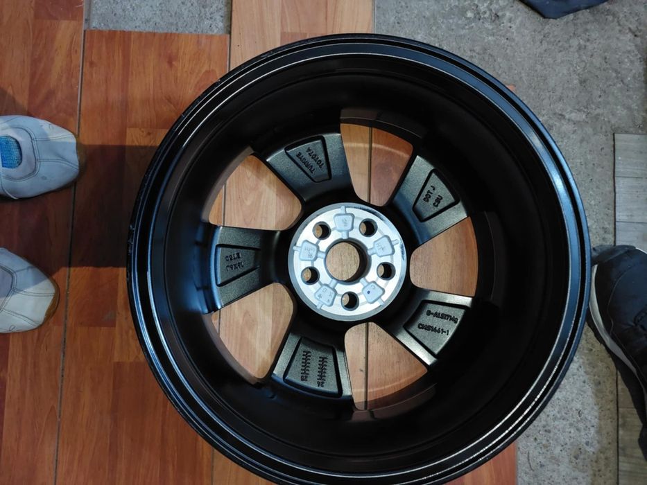 Jante Toyota R16