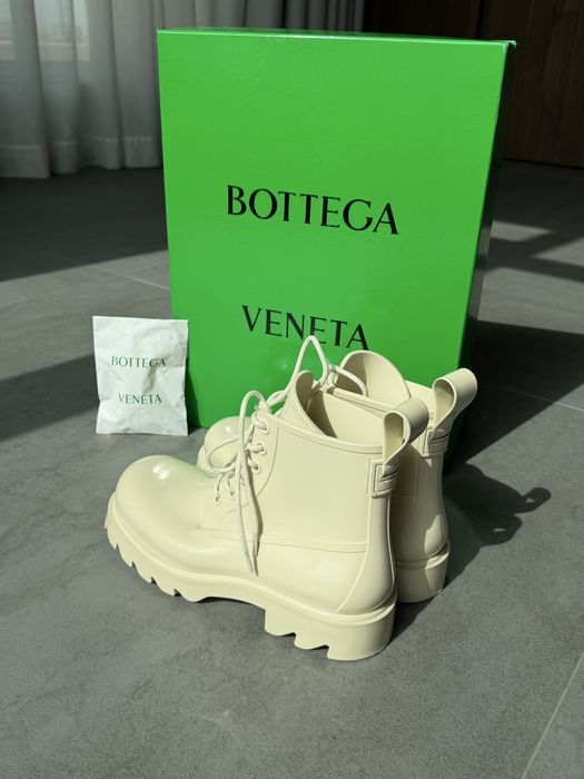 Гумени боти Bottega Veneta