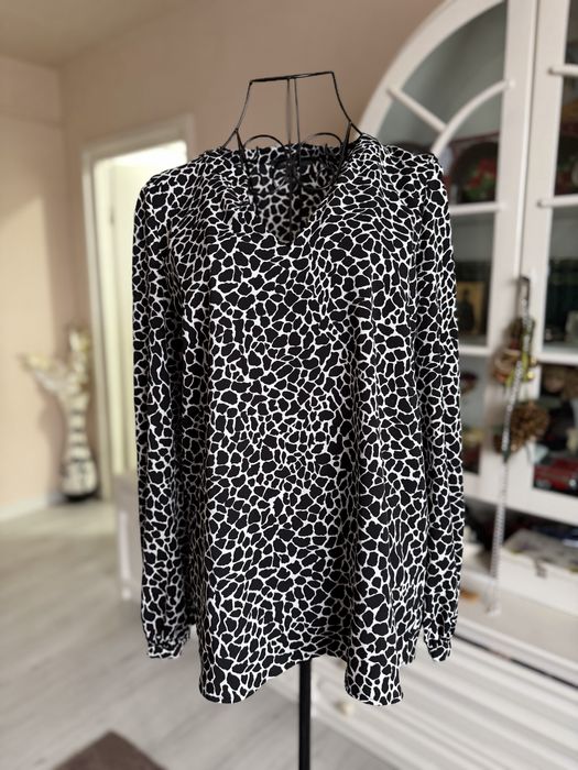 Bluza marimea S - noua Esprit