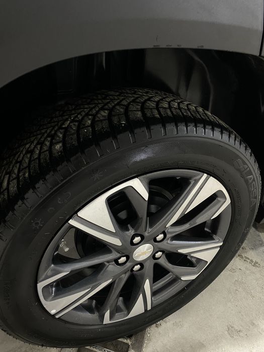 Tracker 2 Premier 2023 propanda