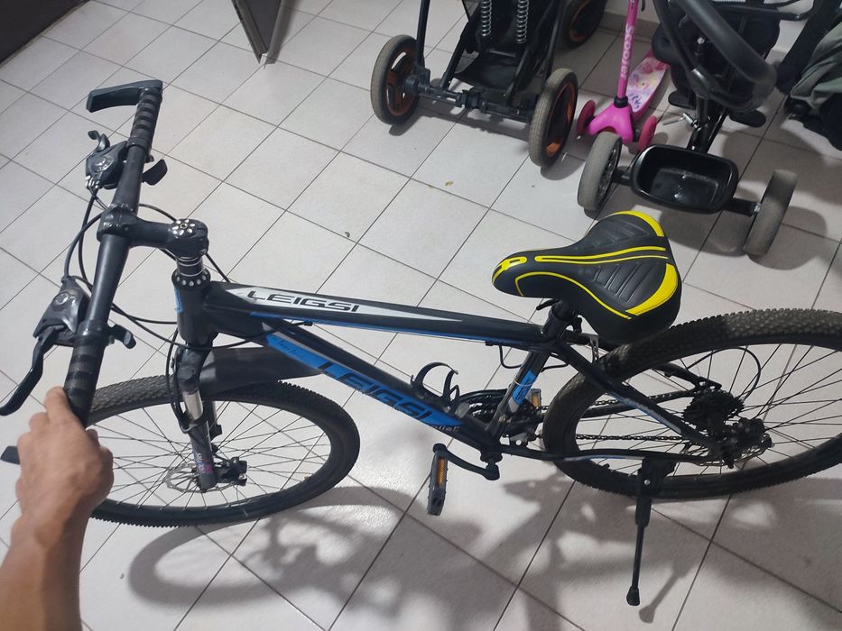 Вилосипед почти новый)))