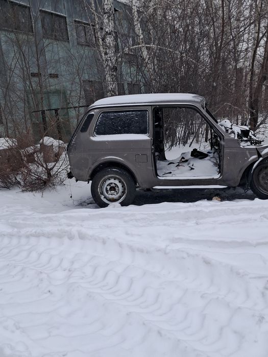 Авторазбор  нивы 2121