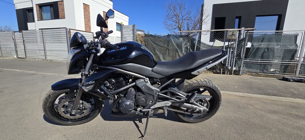 Vand kawasaki er6n