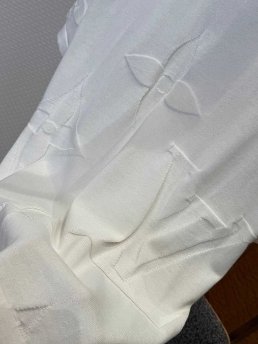 Tricou Louis Vuitton Premium