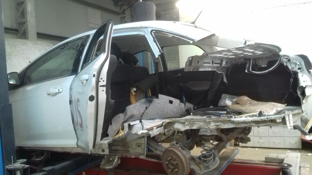 Execut lucrari de tinichigerie