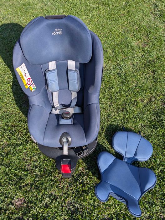 Britax Dualfix i-Size – scaun auto rotativ 360