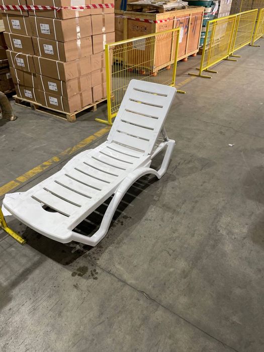 Шезлон прадайотса лижак