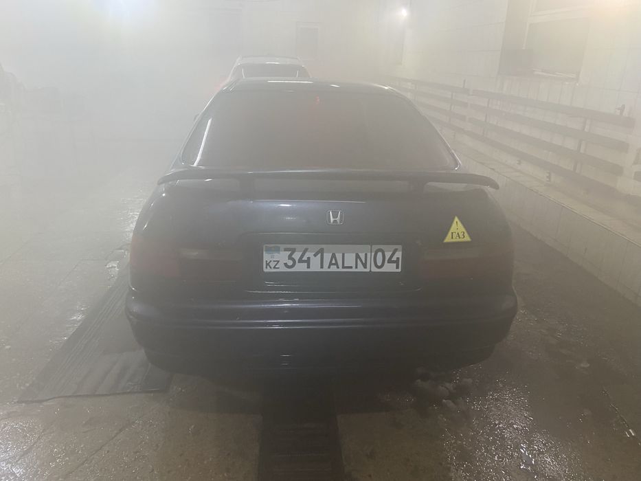 Продам хонду аккорд