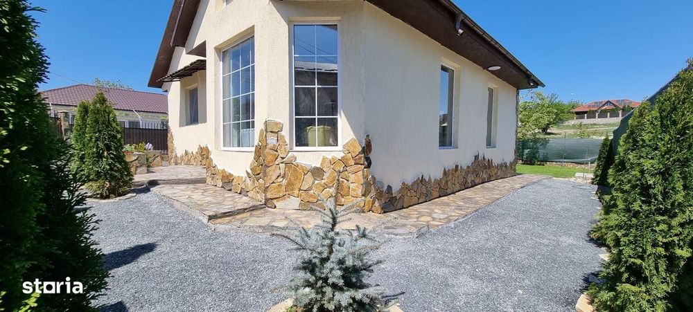 De inchiriat, vila noua - Bariera  Traian - Lacul Brates