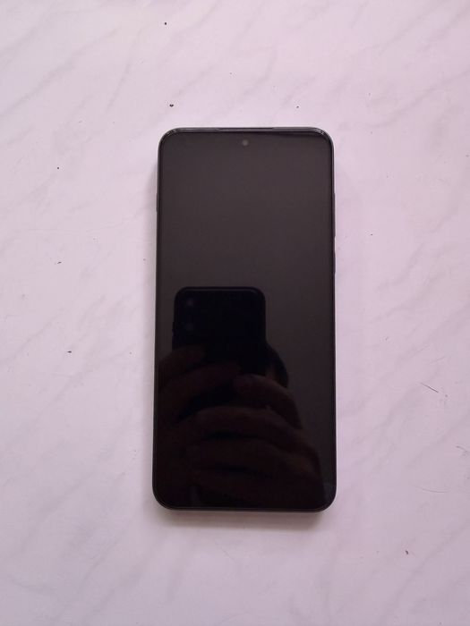 Продам OnePlus Nord 5