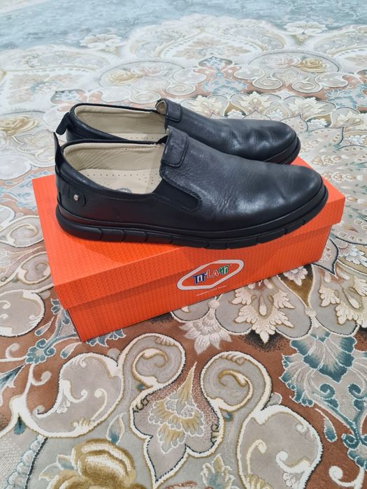 Кожаная детская обувь