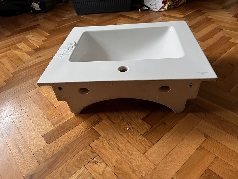 Villeroy & Boch Venticello, model 41246001 – Lavoar / Chiuvetă baie