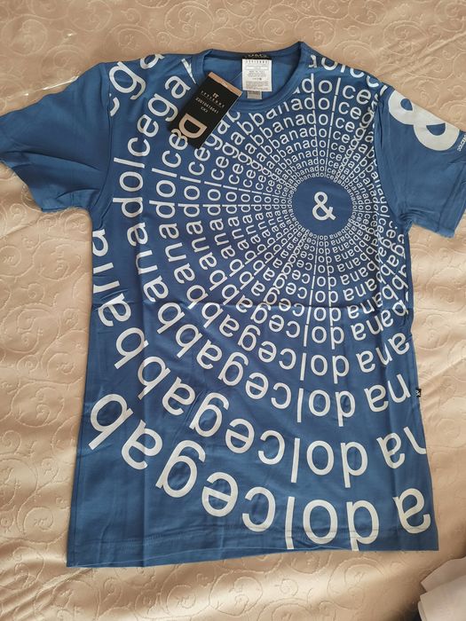 Стилна мъжка тениска