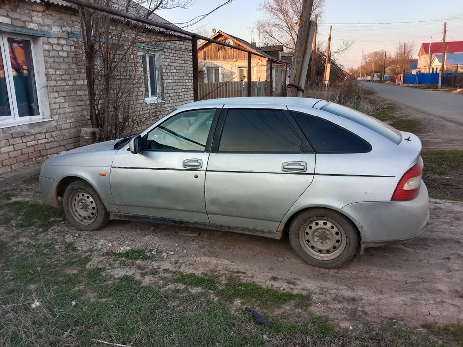 Продам приору 2013года хеджбек