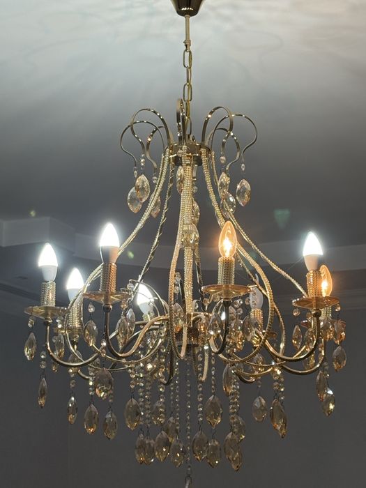 Бу люстралар сатылады