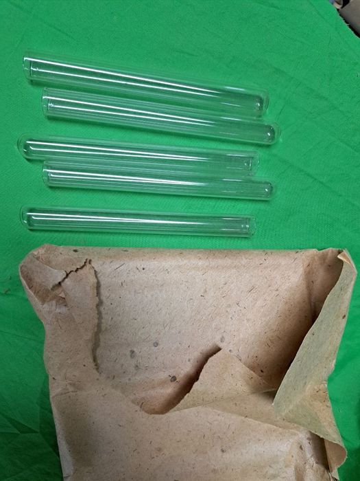 Пробирки 20, 15, 12 и 6 см длина