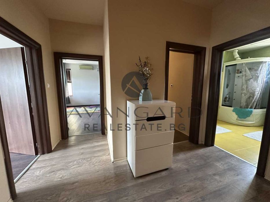 оф.21389 Луксозна Къща Коматево