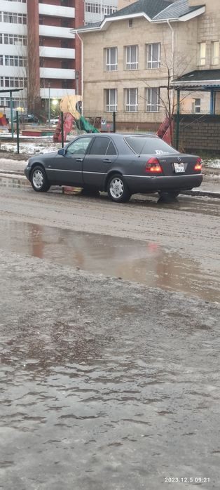 Продам w202 японец