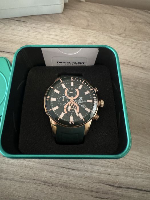 Часовник Daniel Klein