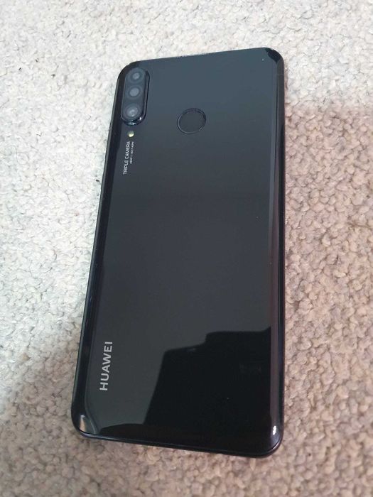Huawei p30 lite impecabil dar nu merge camera