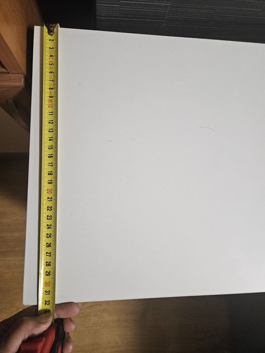 Шкафче чисто ново !