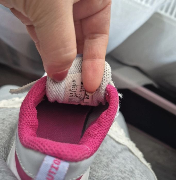 Adidași copii Nike 25