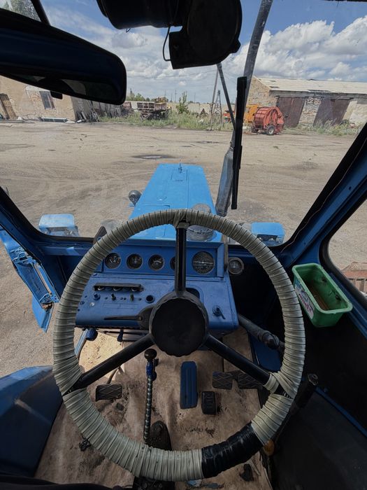 Трактор МТЗ-80 Беларус
