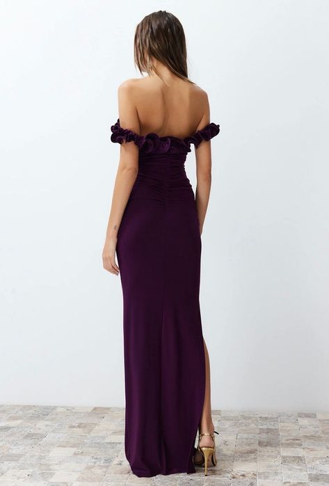 Продавам нова официална рокля