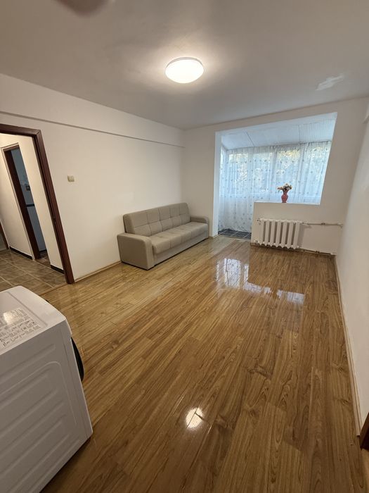 Apartament 3 camere de vânzare – Cernavodă