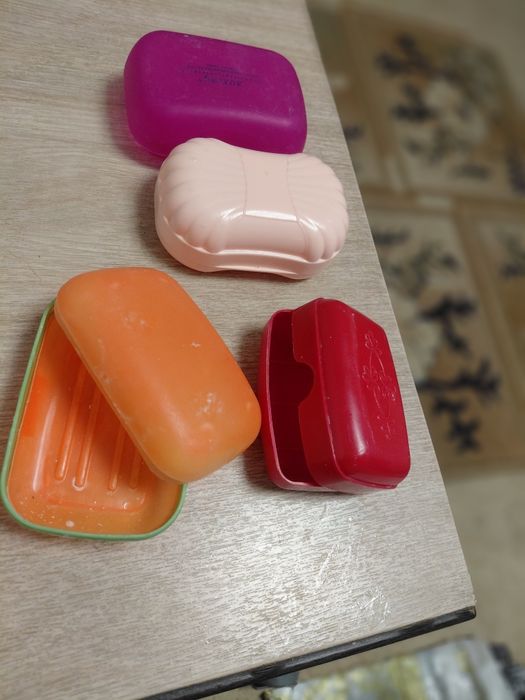 Душевые шланги,лейки,счётчик воды дёшево