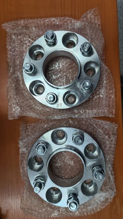 Фланци 5x114.3 CB71.5