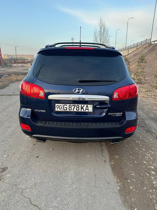 HUNDAY Santa-Fe cotiladi