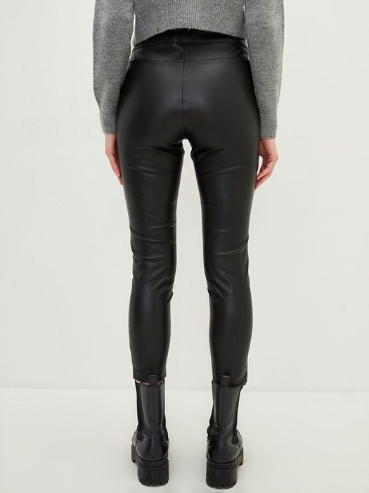 LcWaikiki 38 Pantaloni din piele ecologică