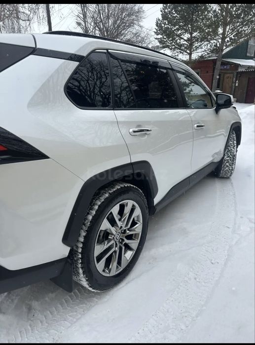 Продаю Тойота рав 4