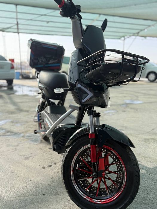 Продается скутор в отличном состояни