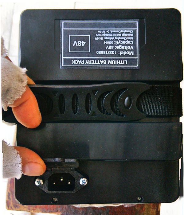 Baterie Scuter 48V-25Ah,30Ah,40Ah,50Ah + Încărcător