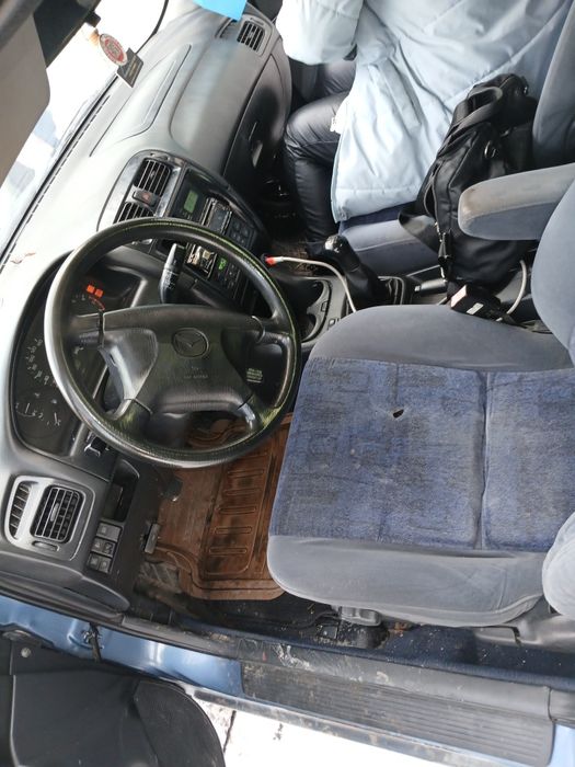 Мазда 626 fe машина на полном ходу