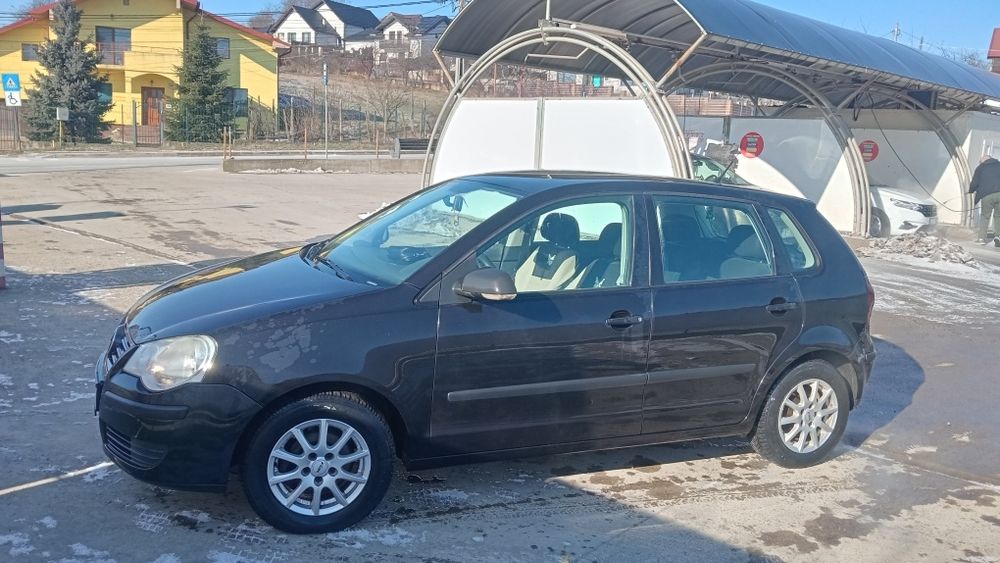 Se vinde.wolkswagen polo 1.2 benzină.an 2006.
