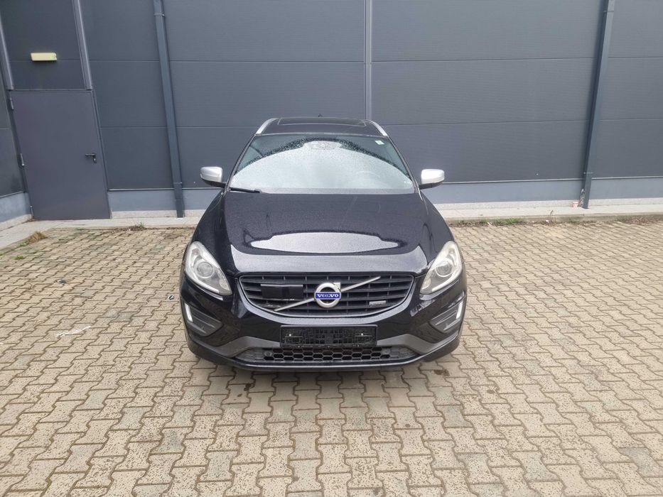 VOLVO XC60 2015 — imagine 5