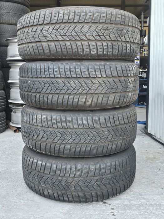4 Броя 225/60/17 Pirelli 2x7,5mm 2x6,8mm 20dot