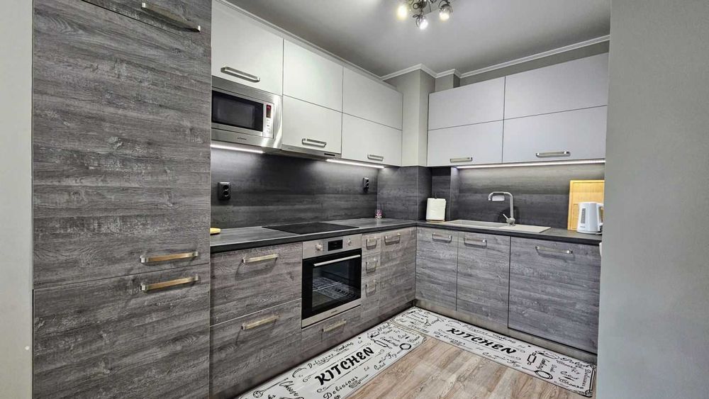 Дава се под наем Двустаен апартамент в Варна, Бриз - 76 кв.м за 1428 € - Снимка #4