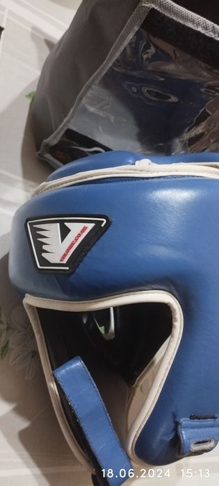 Продам шлем кожаный