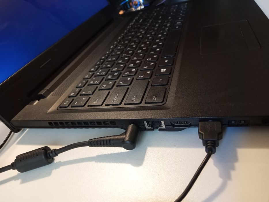 Игровой ноутбук lenovo