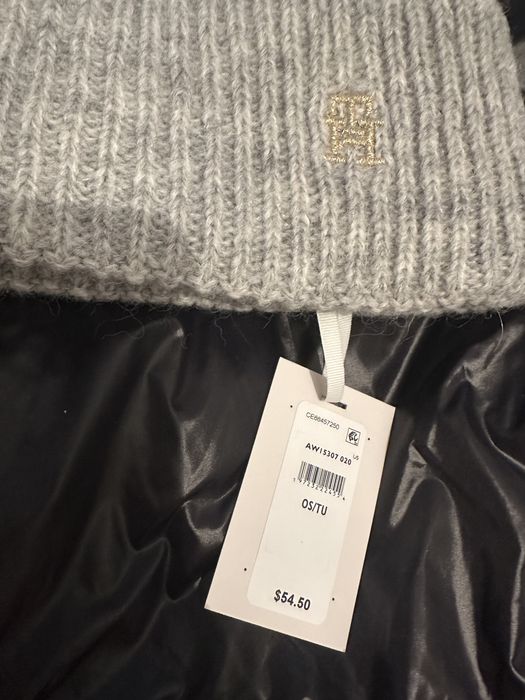 Новая шапка от Tommy Hilfiger