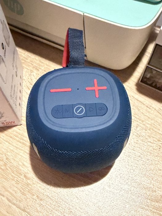 Блутут колонка нова