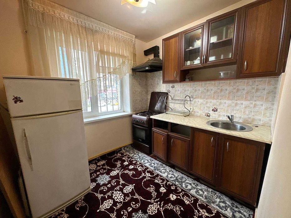 2х комнатная квартира на 2 этаже, Вокзал